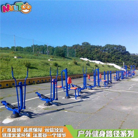 梅花樁室外健身器材_樂圖非標游樂