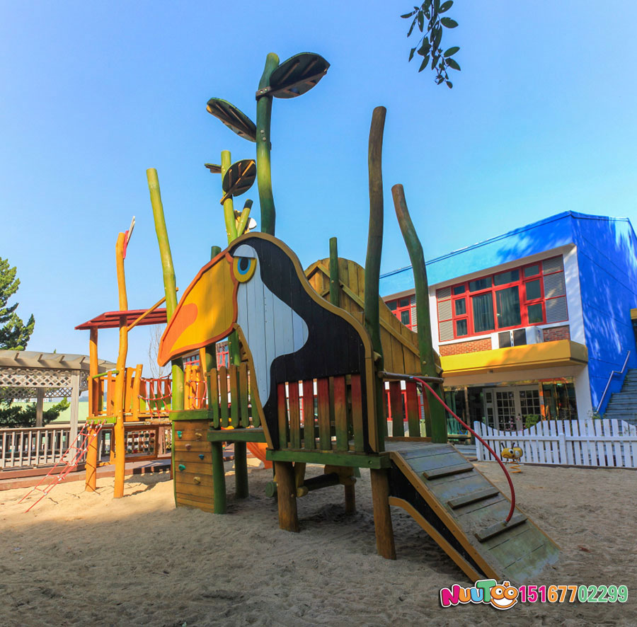 如何選擇正確的幼兒園戶外滑梯以及戶外滑梯怎么保養(yǎng)？
