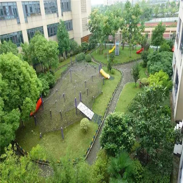 幼兒園戶(hù)外游戲環(huán)境需要設(shè)計(jì)哪些游樂(lè)設(shè)備？
